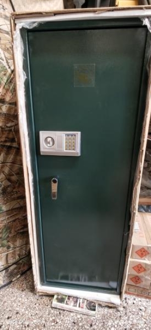 Οπλοκιβώτιο 8 θέσεων SG-143D8